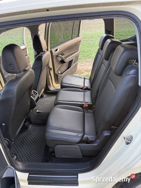 Volkswagen Touran 2017 20 Tdi Dsg 7 Miejsc automatyczna Nowogrodziec
