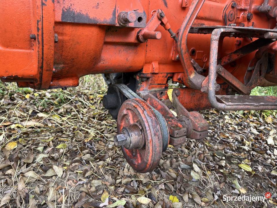 Renault R421 traktor 3 cylindry ursus ciągnik Osielec