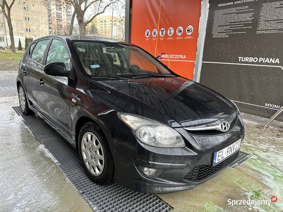 Hyundai i30 16 CRDi Polift Stan czarny Łódź