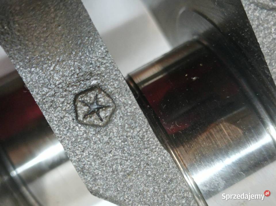 WAŁ KORBOWY 68088028AB 32 PENTASTAR Jeep