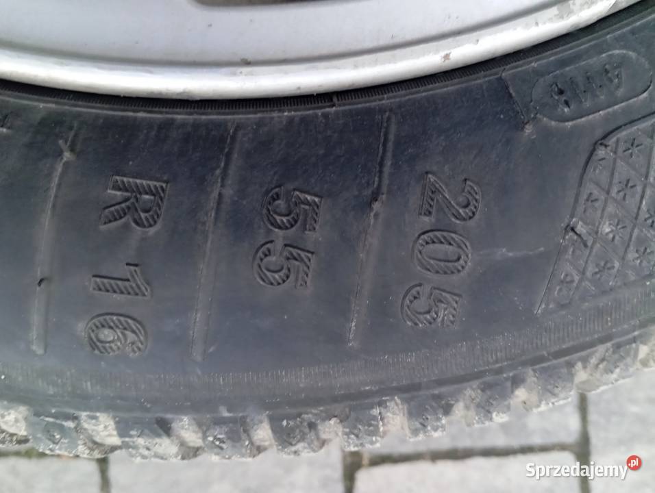 Sprzedam koła zimowe do BMW Szaruty