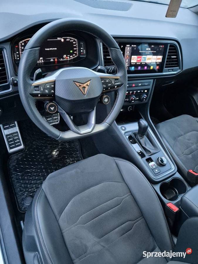 Cesja leasingu Cupra Ateca VZ 20TSI 300 bez czarny Łącko