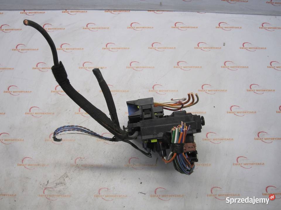 PEUGEOT 3008 I LIFT 12r moduł BSM 9675877980 osobowe sprzedam