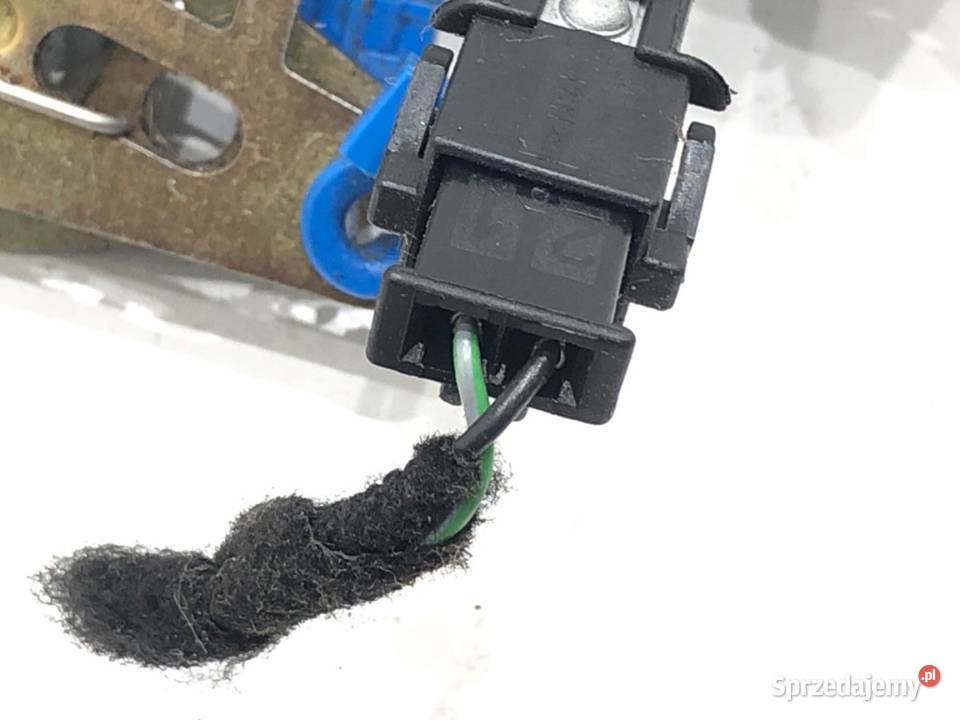 ZAMEK KLAPY TYŁ SAAB 45174 Kombi 4699518 9809