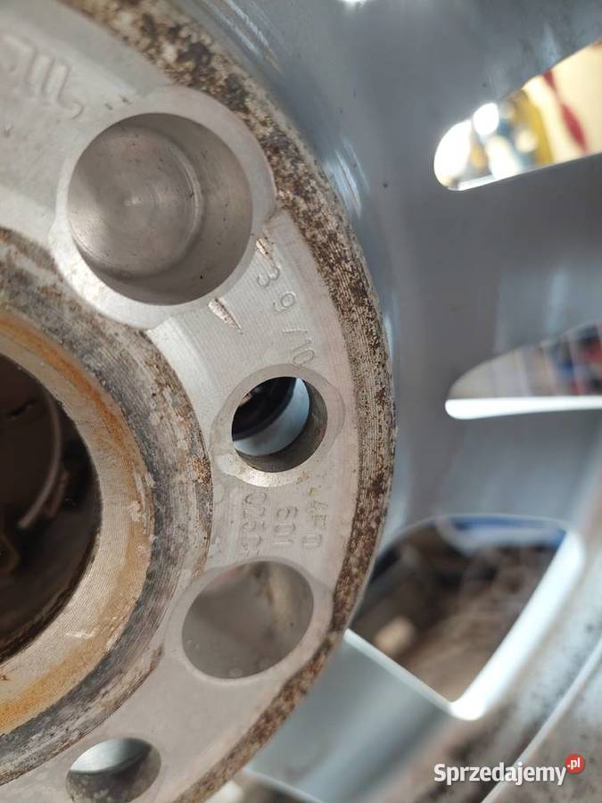 Alufelgi Audi 16 aluminiowe Zalesie sprzedam