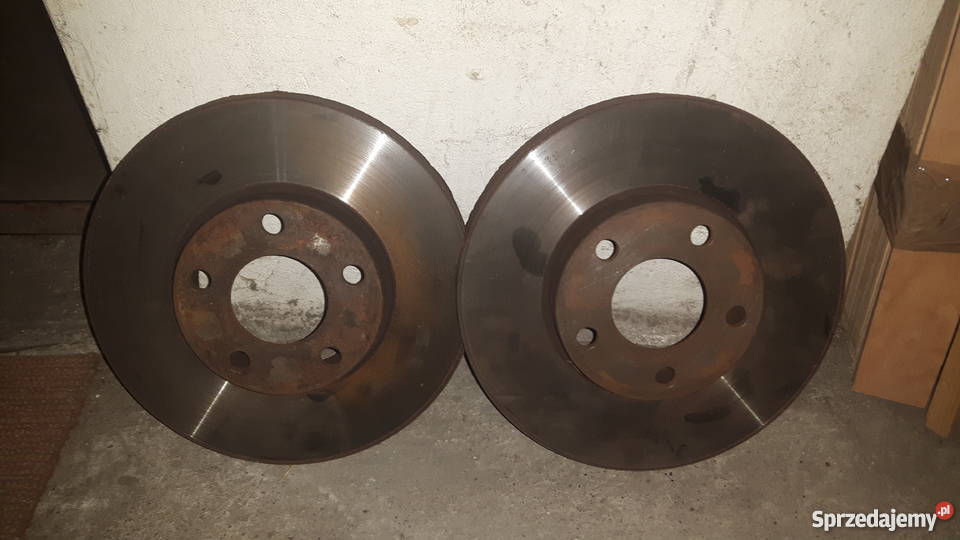 Sprzedam tarcze hamulcowe przód A6 C4 25 TDI Układ hamulcowy