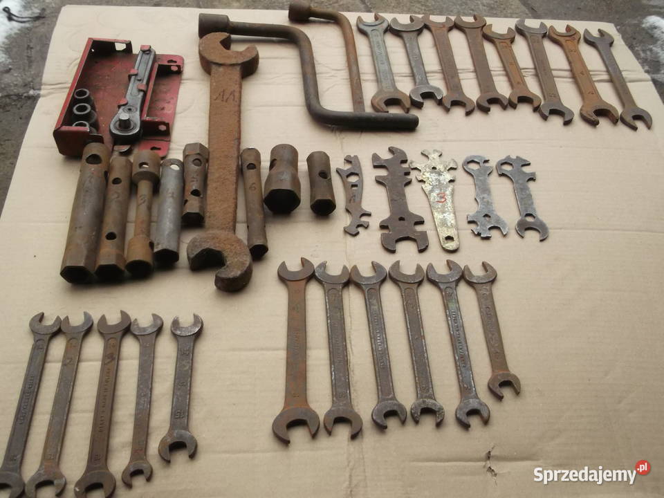 Stare narzędzia ręczne klucze wiertła