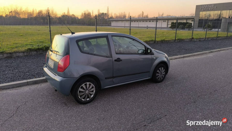 Citroen C2 11 Benzyna 68 2003r 3drzwiowy niski manualna Pabianice