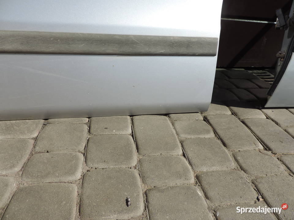 FIAT PANDA 2 DRZWI LEWE PRZEDNIE PRZÓD 647 małopolskie Nowy Sącz