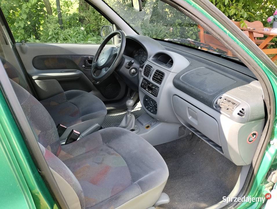 Renault Clio 1999 r Nowa Słupia