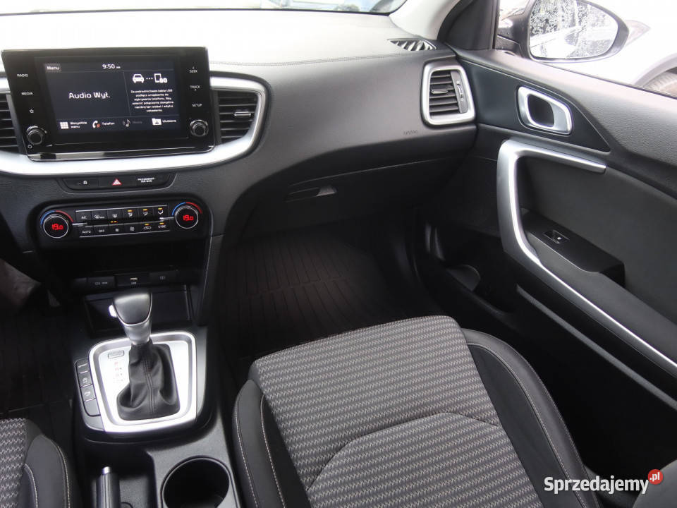Kia XCeed 15 TGDI Rok produkcji 2021