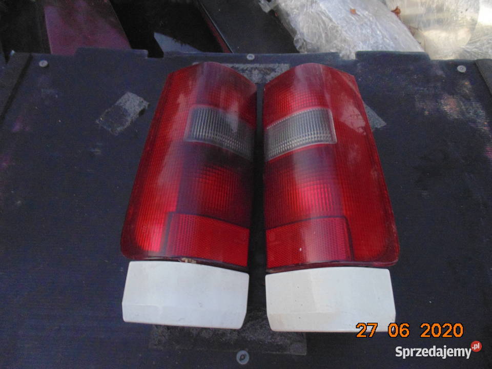 Lampa tylna dolna prawa lewa Volvo V70 I 850 osobowe Lampy tylne małopolskie Kraków
