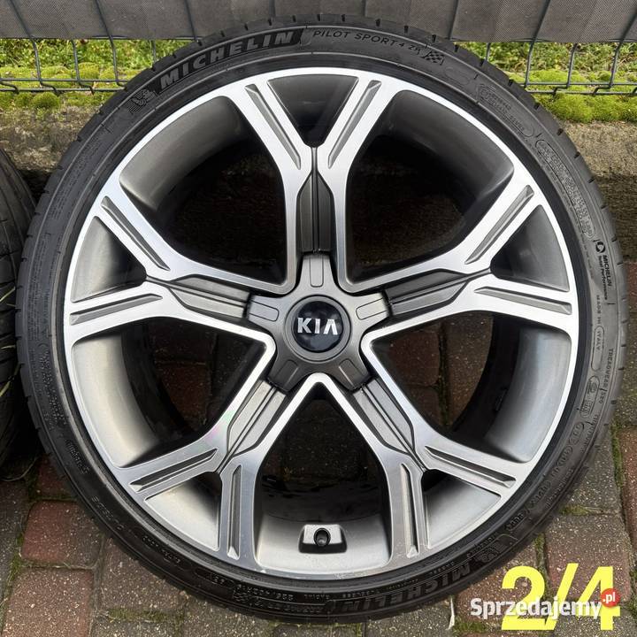 19 Kia Stinger koła felgi komplet 5x1143 8J i Lubasz