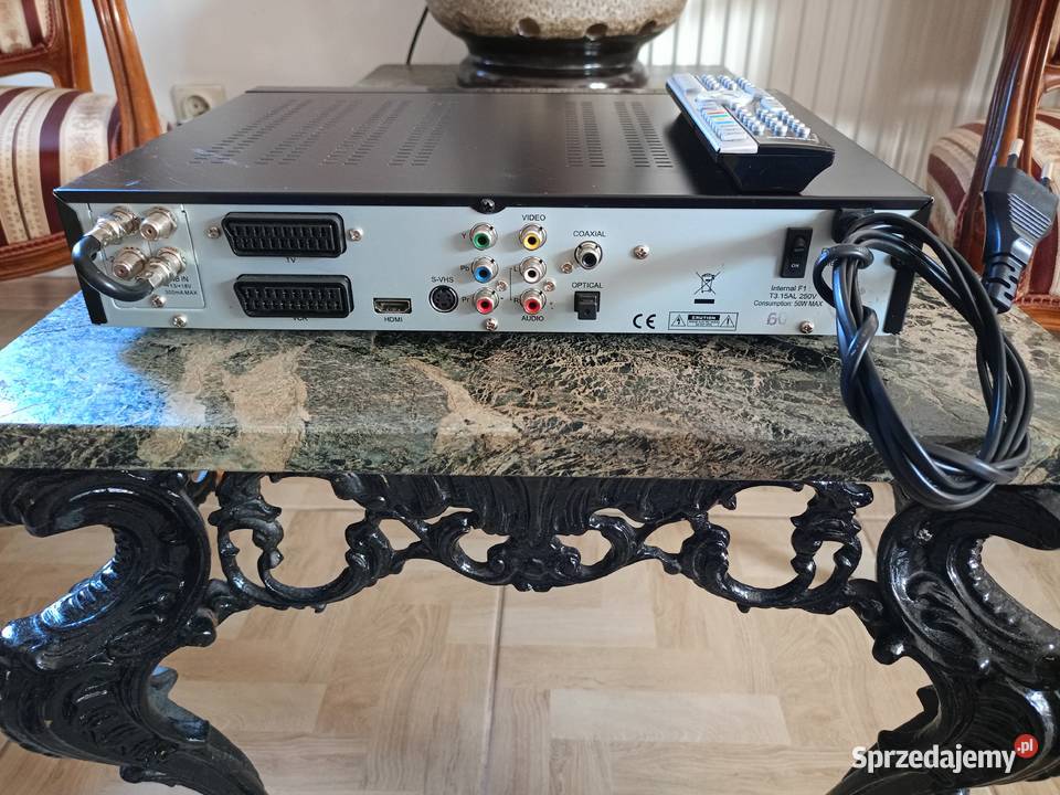 Odbiornik Satelitarny z Dyskiem Twardym 500 GB Drawski Młyn