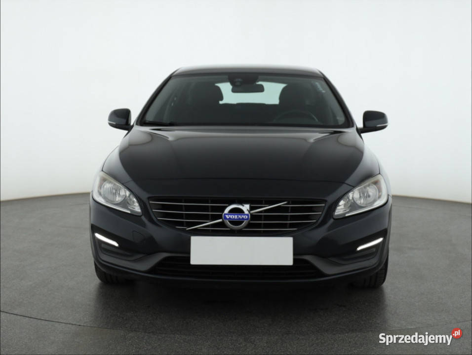 Volvo V60 D2 manualna