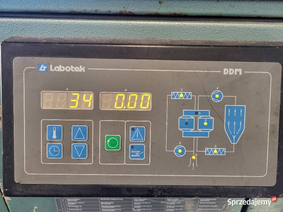 Suszarka tworzyw sztucznych z zaciągiem tworzywa Białogard