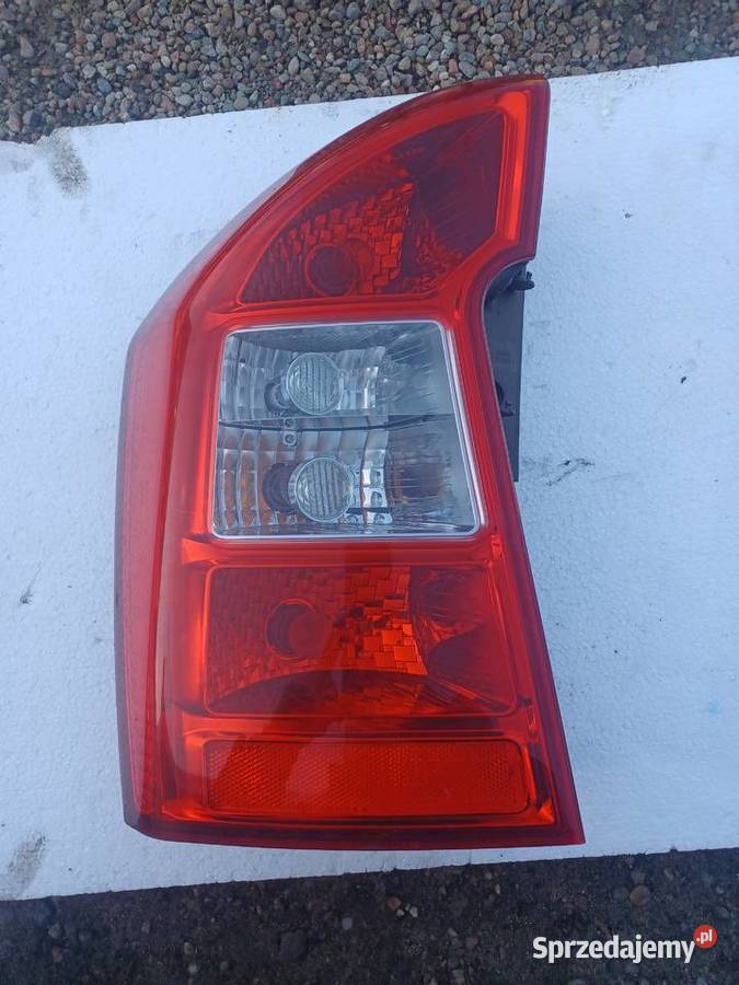 Lampa Lewy Tył Kia Carens 2 Pogorzelec