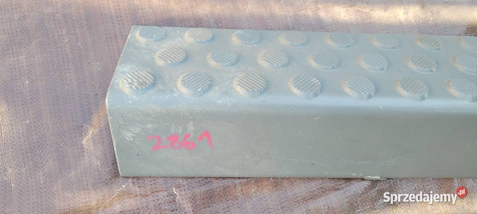 MERCEDES ACTROS STOPIEŃ ŚRODKOWY ZDERZAKA Ruda Śląska sprzedam