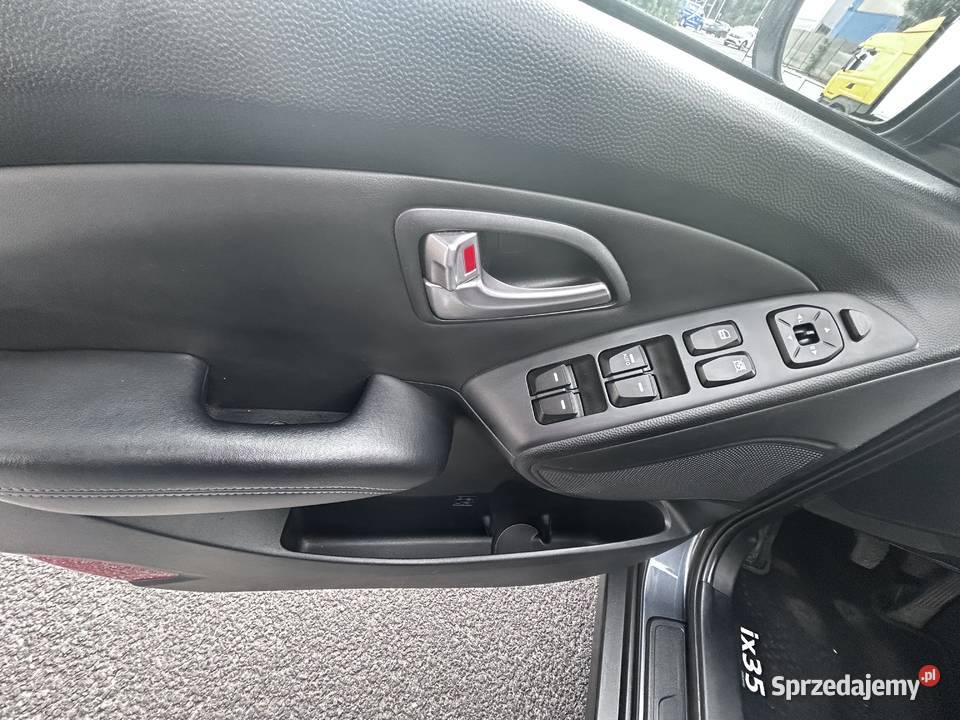 SPRZEDAM Hyundai ix35 20 Style 2011 SUV Łódź