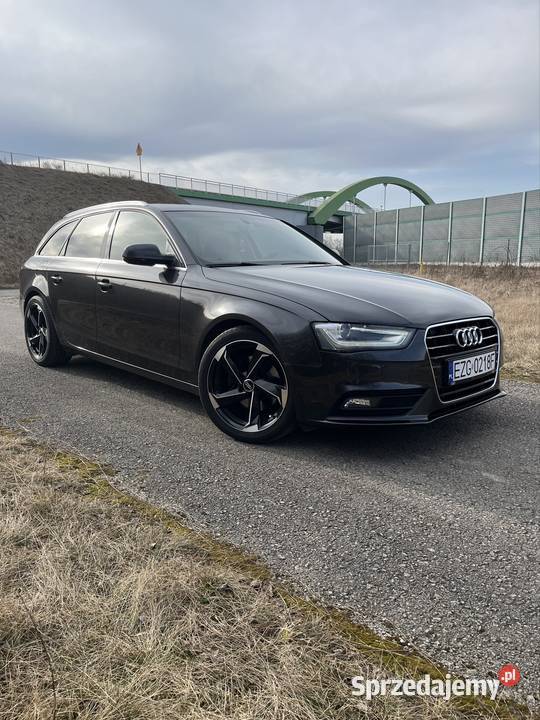 Audi A4 B8 20 TDI 2013 elektrycznie ustawiane fotele Stryków