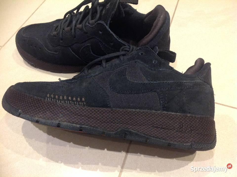 Sneakersy Damskie NIKE AIR FORCE WILD 40 Czarne Nowa Sól