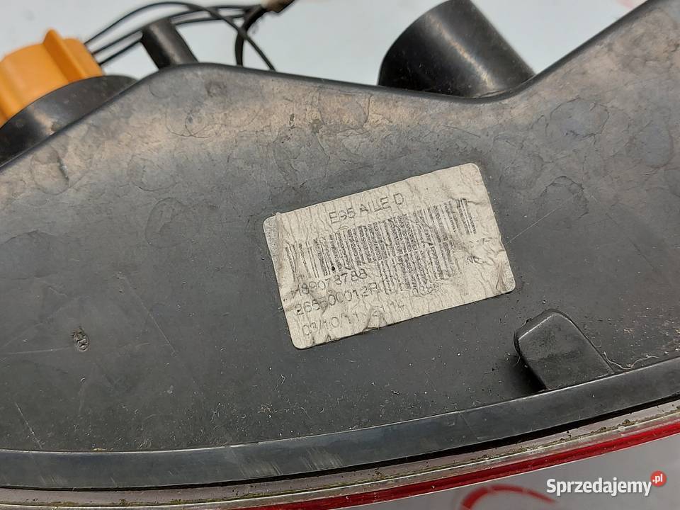 RENAULT MEGANE III CABRIO lampa prawa tył Kielce sprzedam