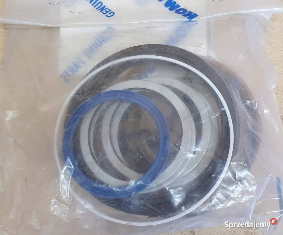 Zestaw uszczelnień siłownika zrywaka KOMATSU Gądki