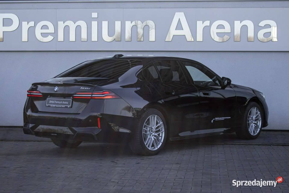 BMW 520 520d xDrive Limuzyna DEMO G60 2023 Łódź