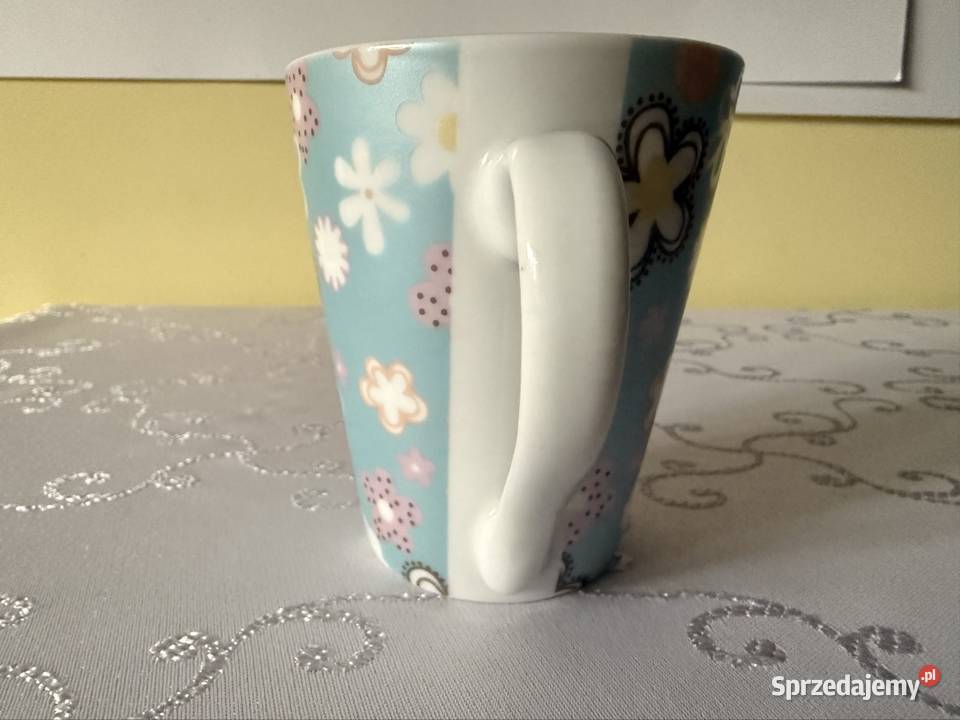 Kubek porcelanowy z kwiatami 250 ml Elegancki śląskie Czerwionka-Leszczyny sprzedam