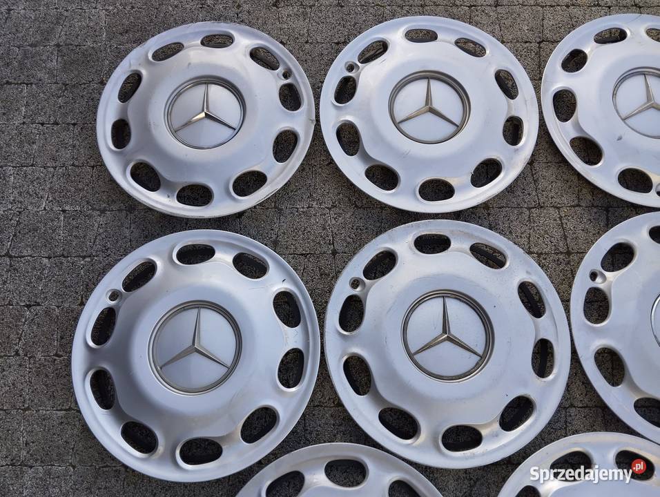 Kołpak Mercedes 15 A1684010124 sztukę