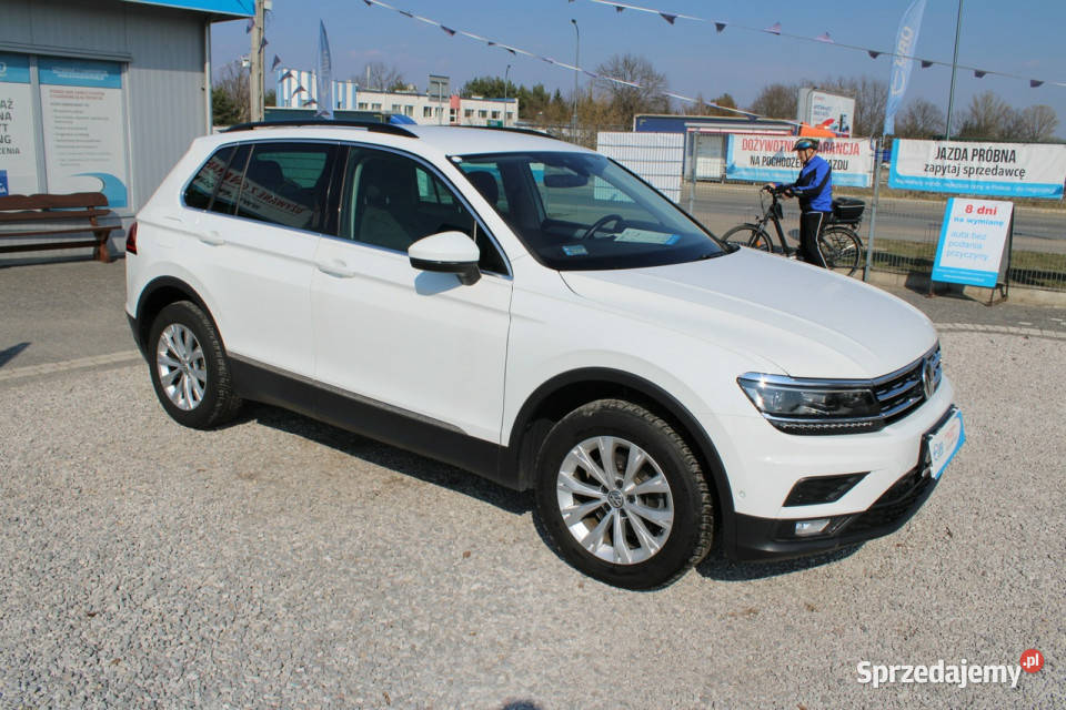 Volkswagen Tiguan Comfortline 4Motion Salon komputer pokładowy Tiguan Motoryzacja