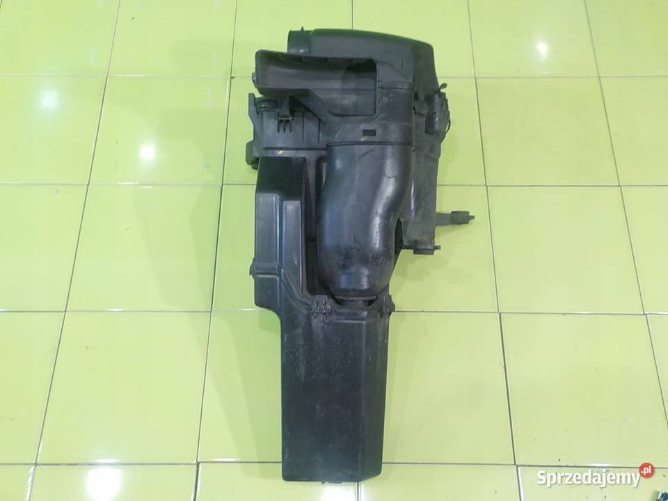 HYUNDAI i20 I 12B 09r HB 5D obudowa filtra Suków