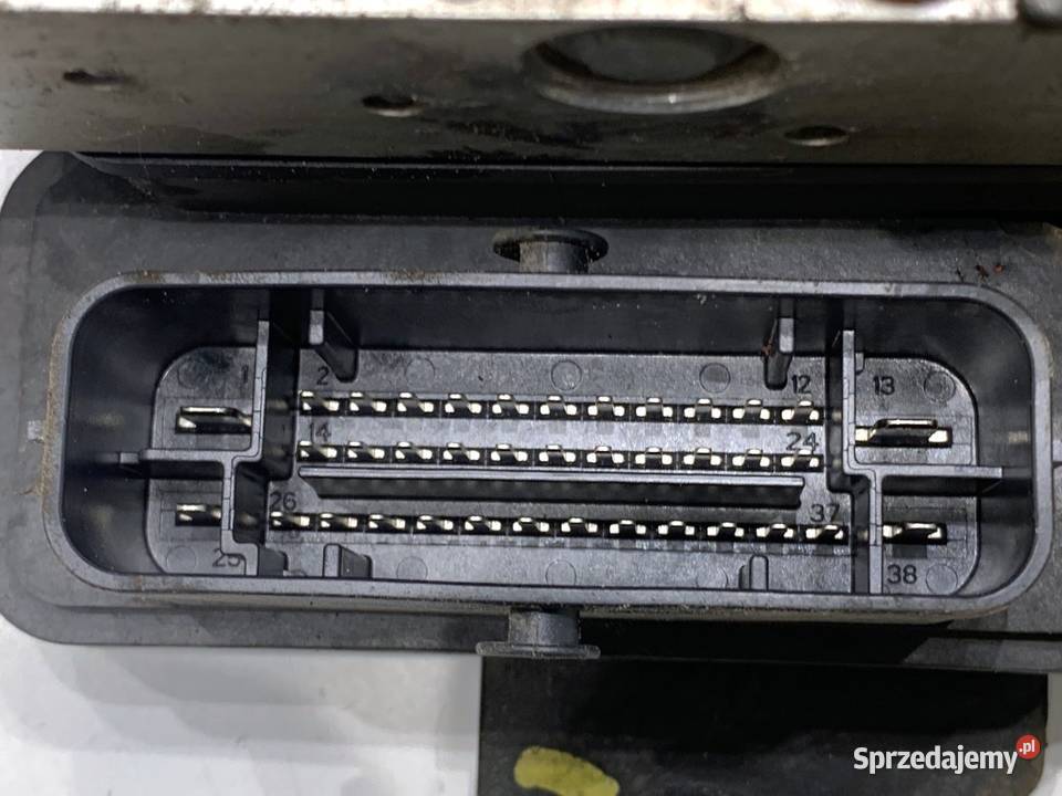 POMPA ABS DACIA DUSTER 476608845R 16 105 1018 sprzedam