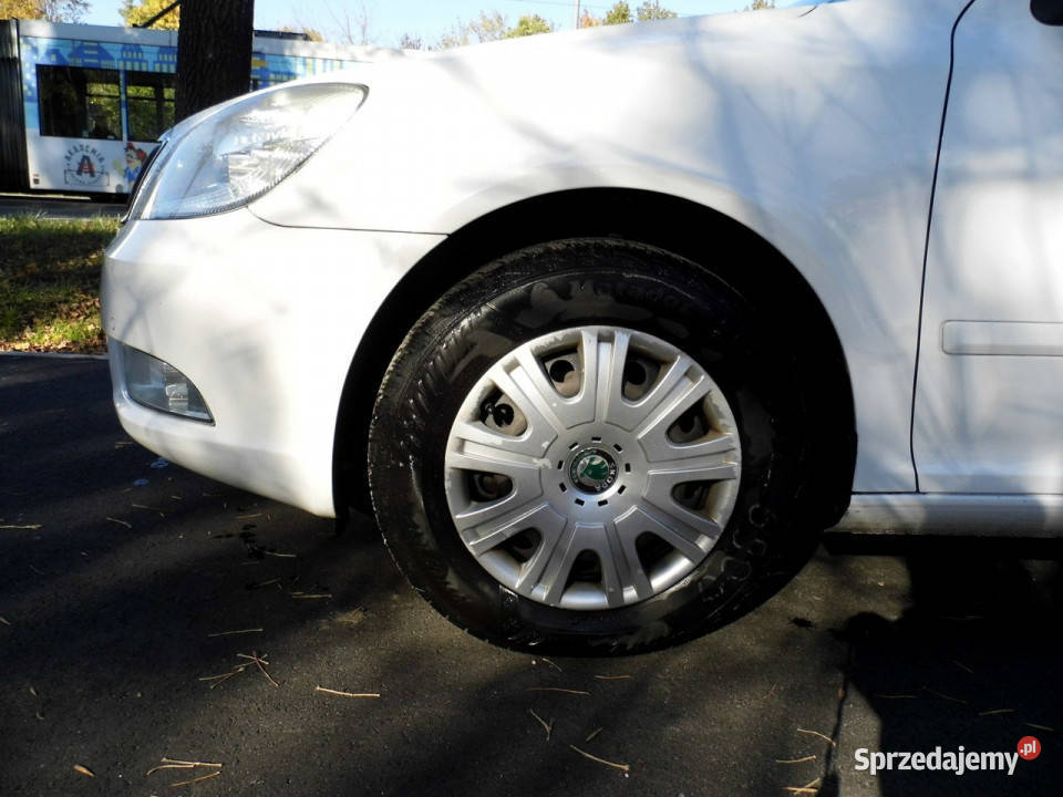 koda Octavia 16 mpi II 20042013 Hatchback Łódź