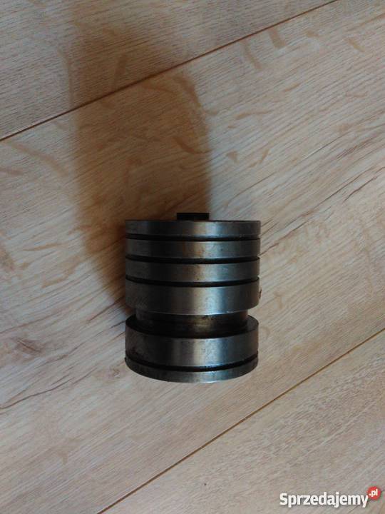 Tłok podnośnika FARMMOT 250D podnośnik FARM MOT nieuszkodzony Gdańsk