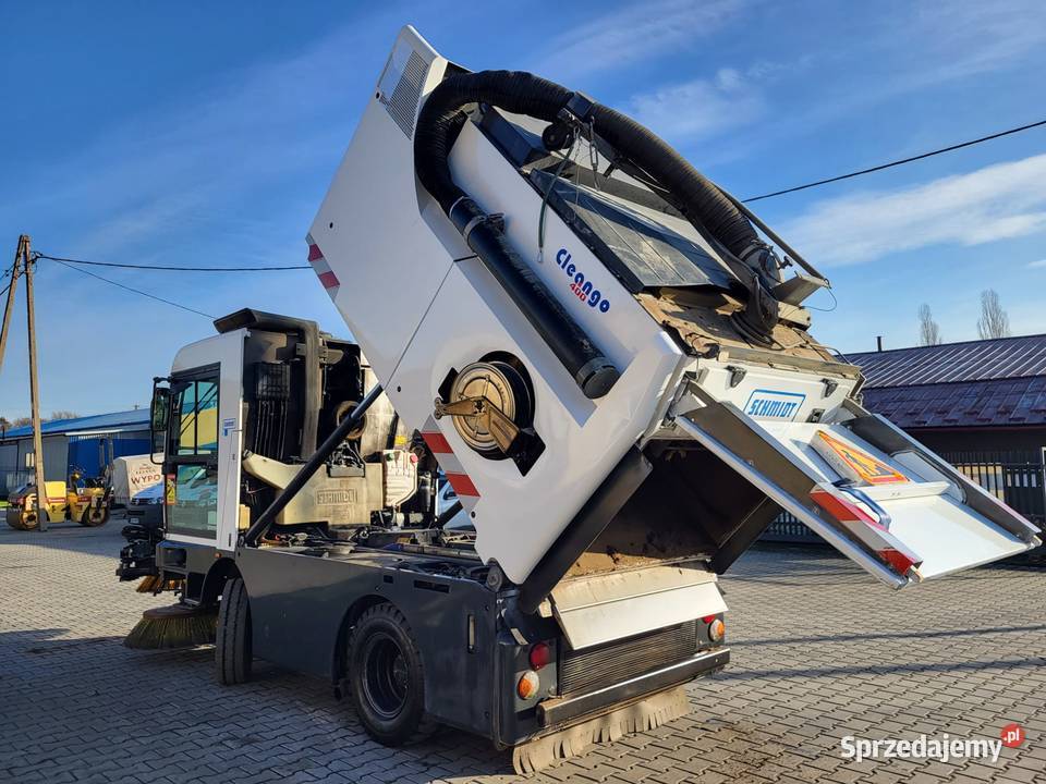 Zamiatarka Schmidt Compact 400 Rok produkcji 2009 Pozostałe sprzedam