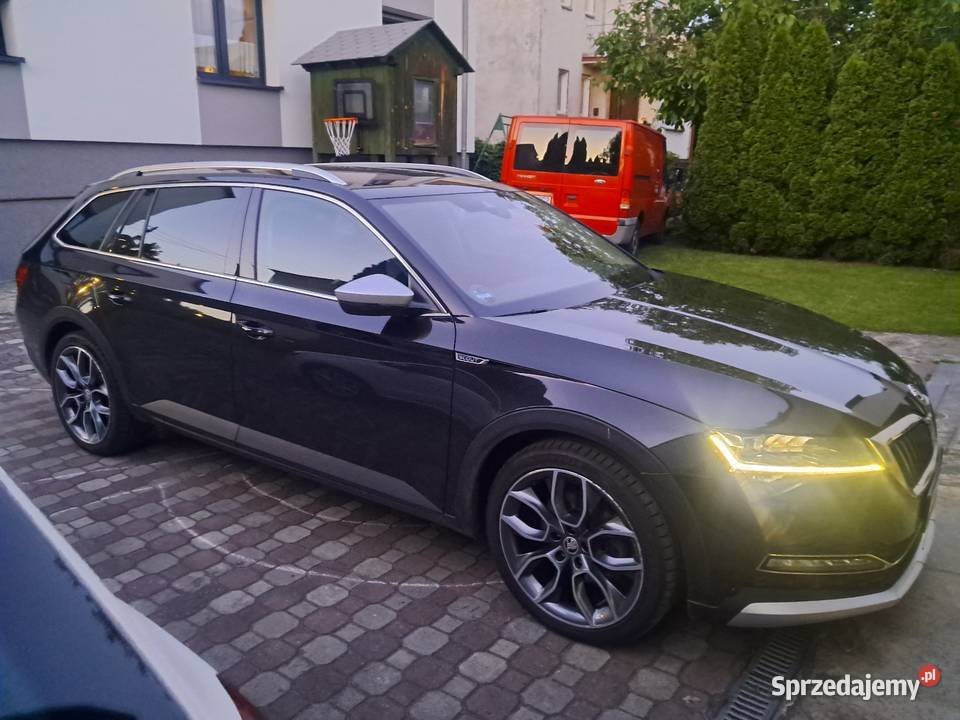 Skoda Superb lll SCOUT elektrochrom. lusterko wst. Superb