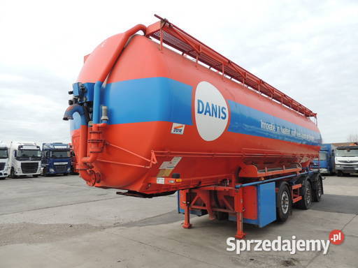 Naczepa komorowa do paszy Warszawa sprzedam