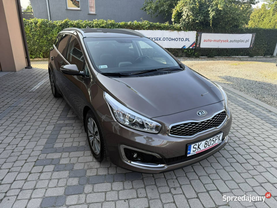 Kia Ceed 16 GDI 135 Klima Navi Kraj Serwis II tempomat Orzech