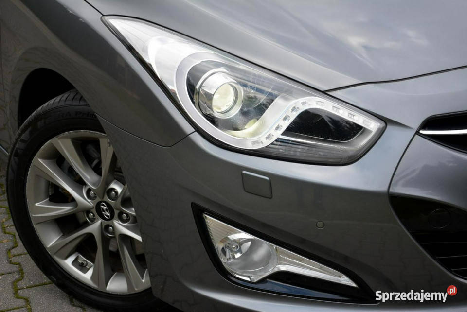 Hyundai i40 biXenon Ledy Navi Kamera Klimatronic ABS Ostrów Mazowiecka