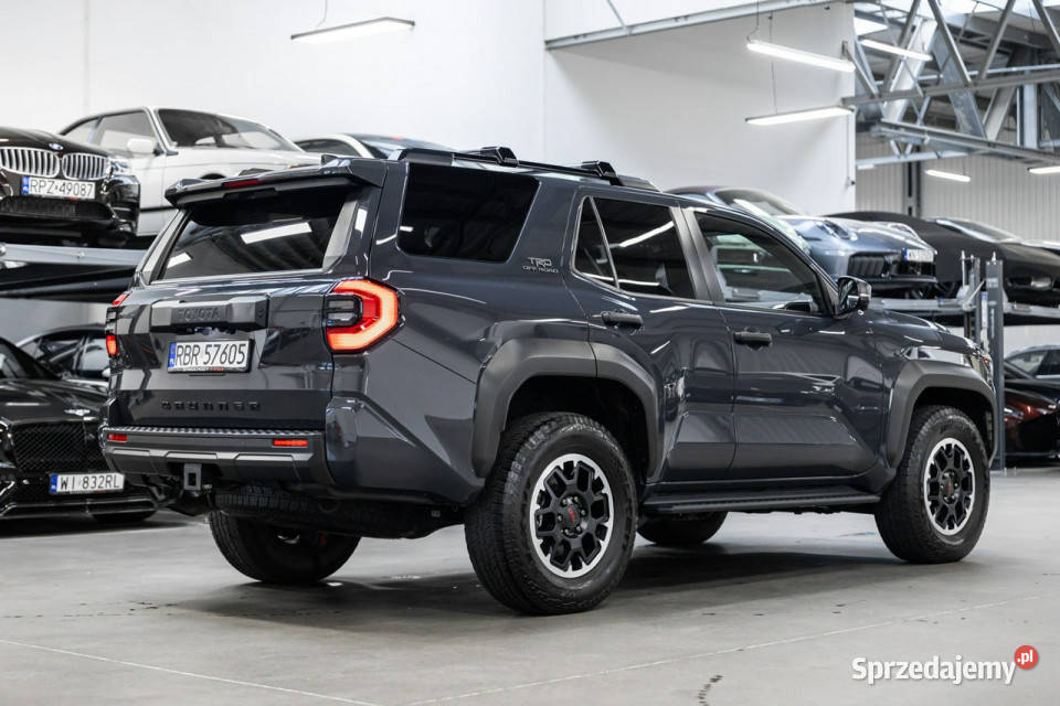 Toyota 4Runner TRD OffRoad Premium 24 278 automatyczna małopolskie Węgrzce