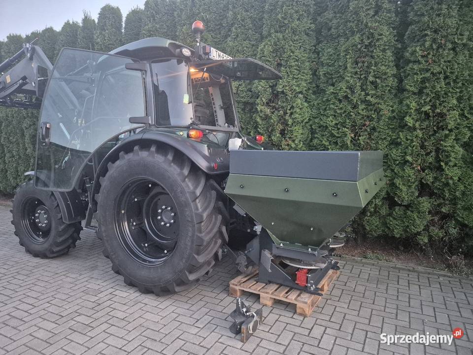 Nowy Rozsiewacz 1200l ocynk malowany proszkowo Tomaszów Lubelski