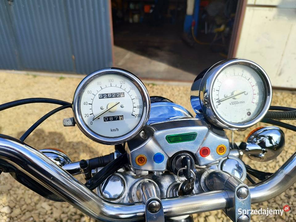 Yamaha XV Virago 1100