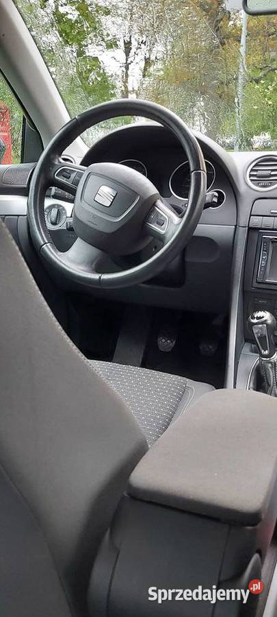 Seat exeo 18t niski przebieg 184 2009r Jeden z granatowy Warszawa