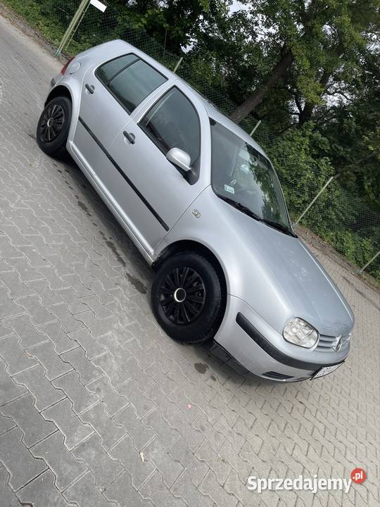 Volkswagen Golf 4 16 ładne sprawne auto 302000km Biłgoraj