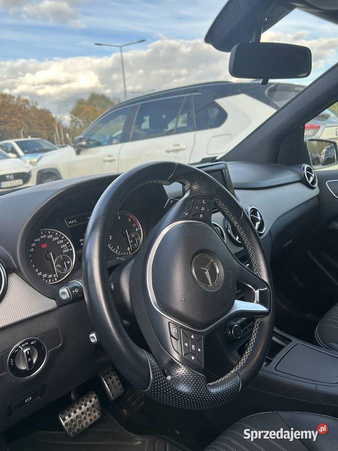 Sprzedam Mercedes Klasa B 2013 stan very Świątniki Górne