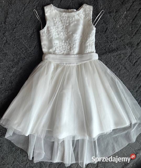 Nowe sukienki komunijne Trzemeszno