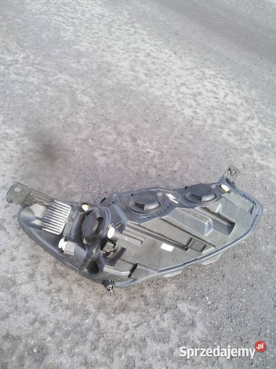 Ford Focus mk4 lampa przednia lewa Przysucha