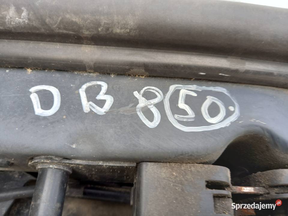 AUDI A3 8P II LIFT 10r pas przedni wzmocnienie Kielce