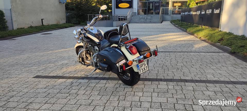 Honda Shadow 750 C2 Bogato ubrana 2003